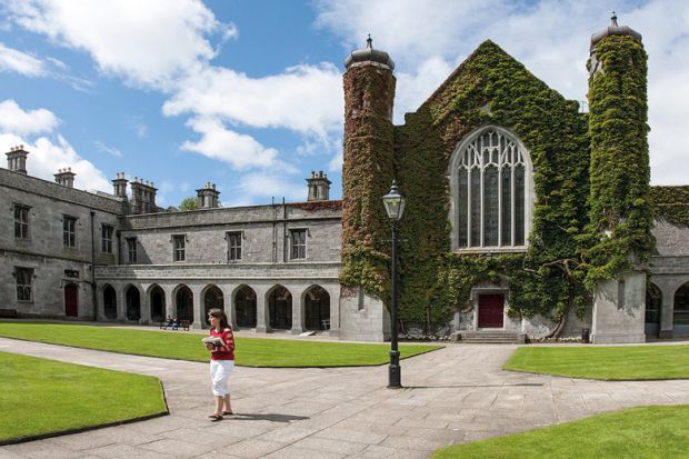 daftar universitas terbaik di irlandia untuk ilmu terapan